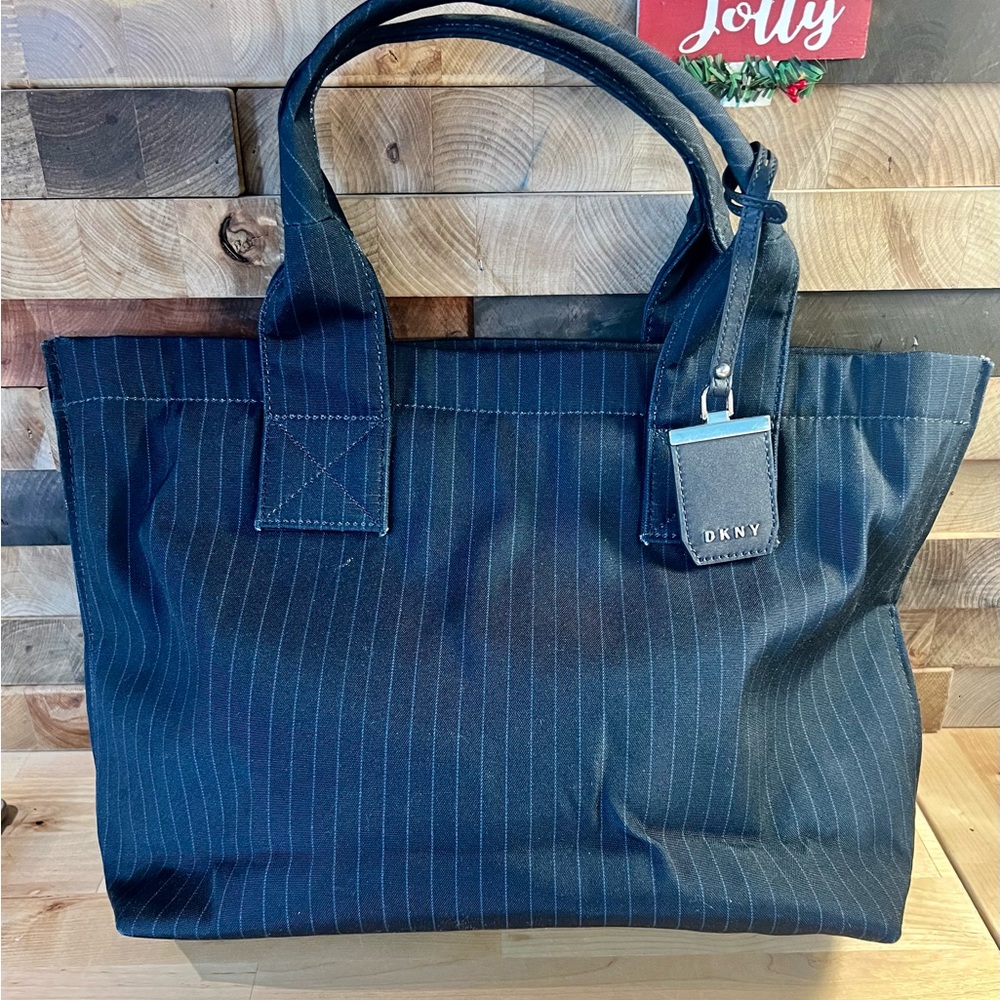 Donna Karan New York (DKNY) professional’s tote and cosmetic pouch, NWT.